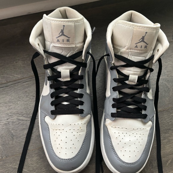 Nike Air Jordan 1 Mid Gray and White size 11 - Picture 1 of 4